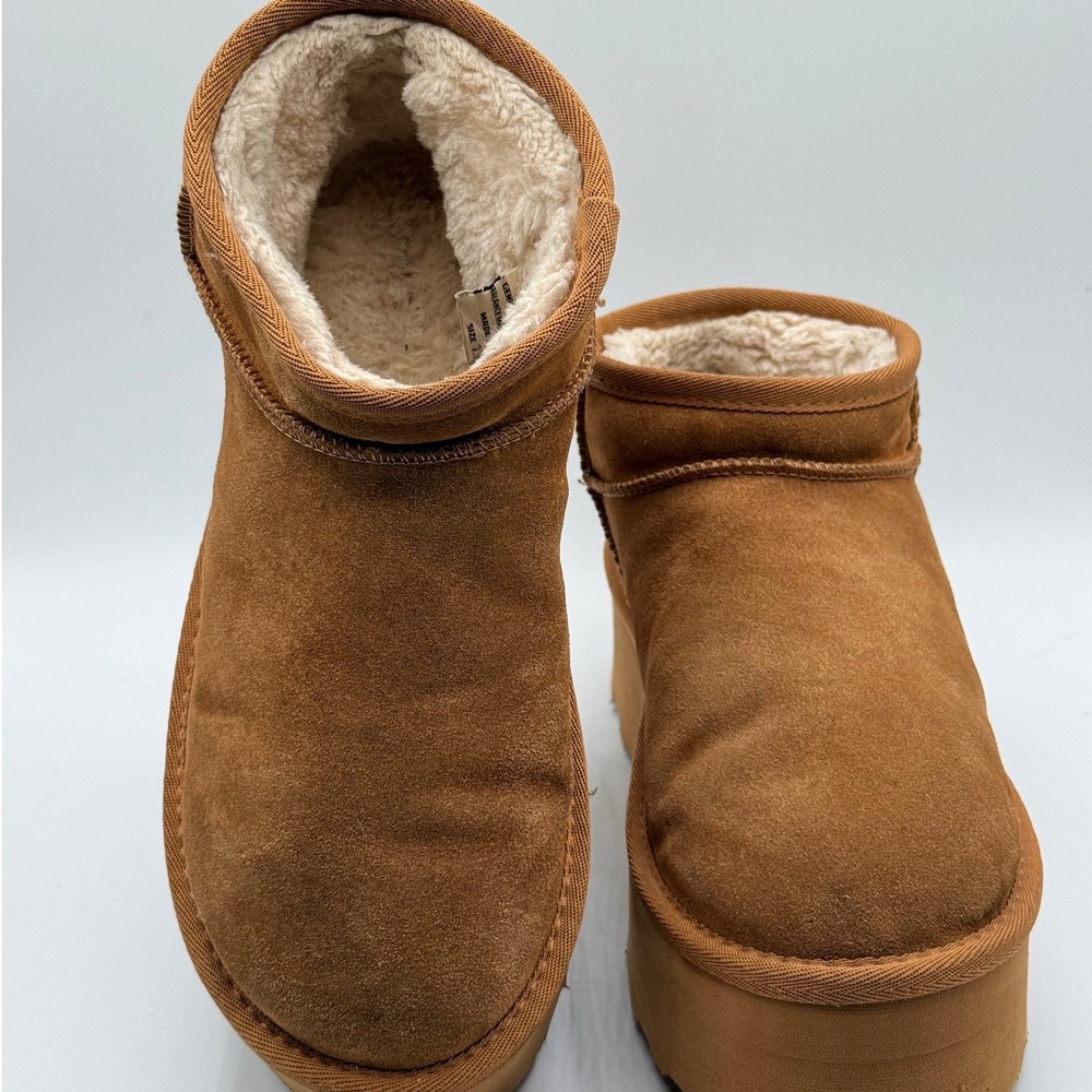 Womens Tan Suede Platform Wedge Ankle Boots Faux Fur‎ Lined Cozy Winter Size 7.5